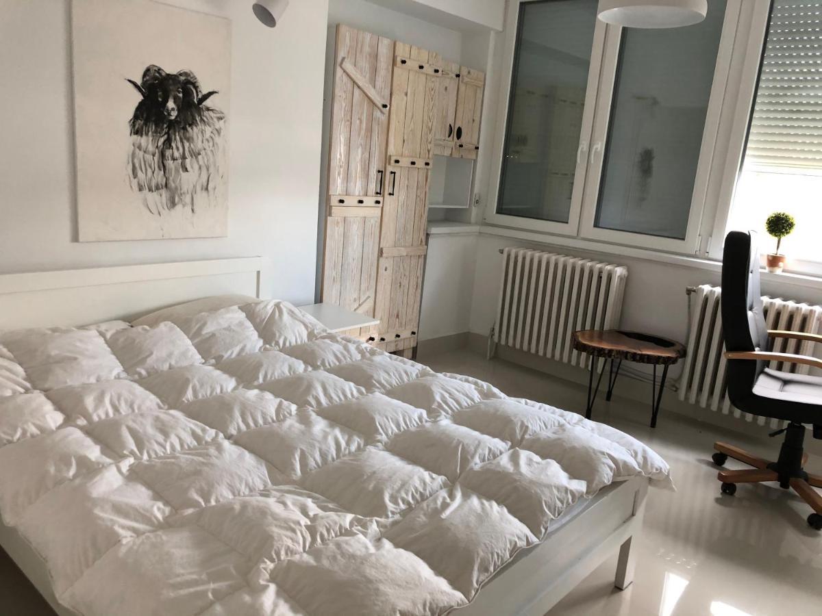 Apartament Artistic Luxury Skopje Zewnętrze zdjęcie